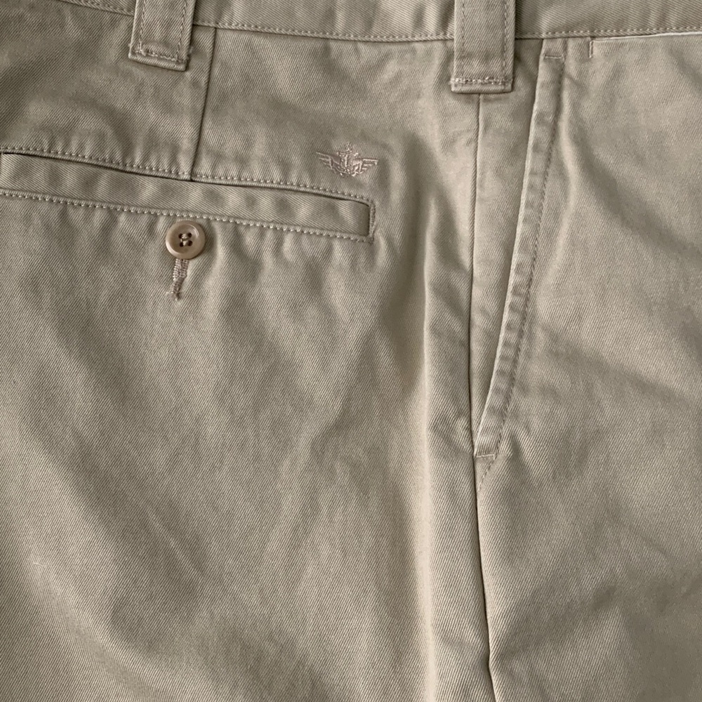 Dockers Khaki Chinos - Picture 4 of 10